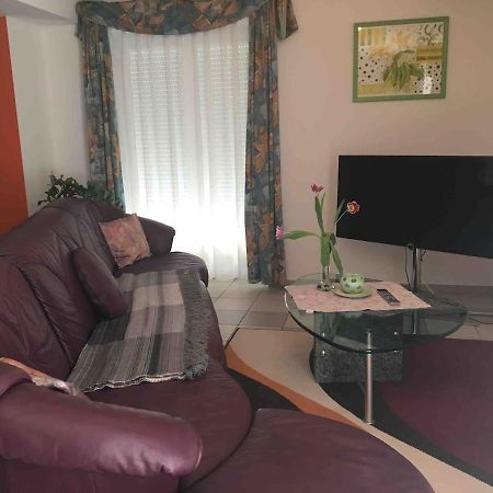 Monis Home Stuhlingen Eksteriør bilde